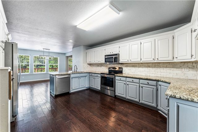 8772 Pageant Drive, Rogers, AR 72756