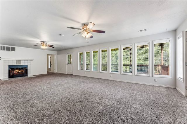 8772 Pageant Drive, Rogers, AR 72756