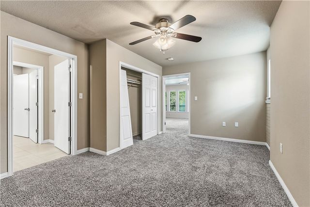 8772 Pageant Drive, Rogers, AR 72756