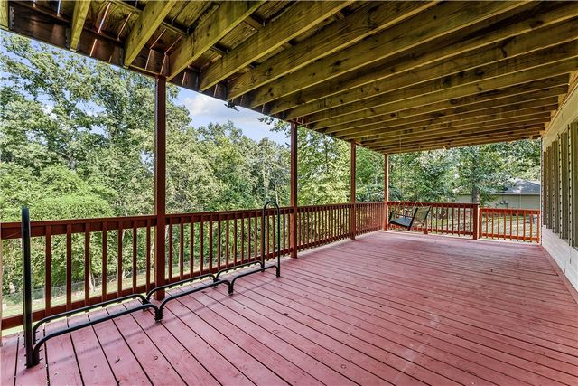 8772 Pageant Drive, Rogers, AR 72756