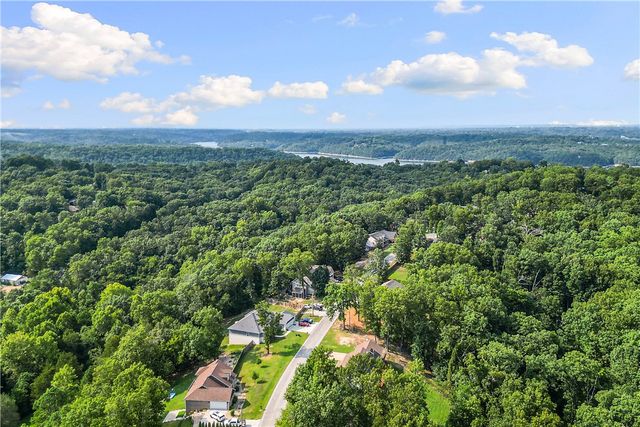 8772 Pageant Drive, Rogers, AR 72756