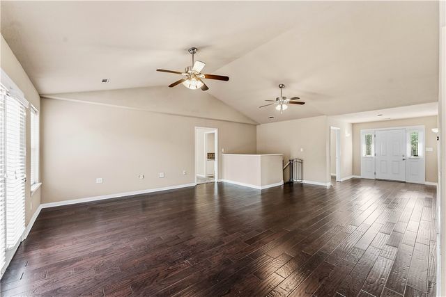 8772 Pageant Drive, Rogers, AR 72756