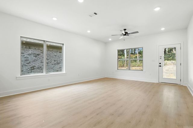 13401 Teton Drive, Little Rock, AR 72211