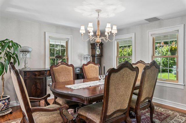 29 Three Sisters Road, Saint James, NY 11780