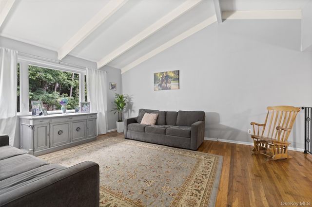 26 Terri Lee Lane, Spring Valley, NY 10977