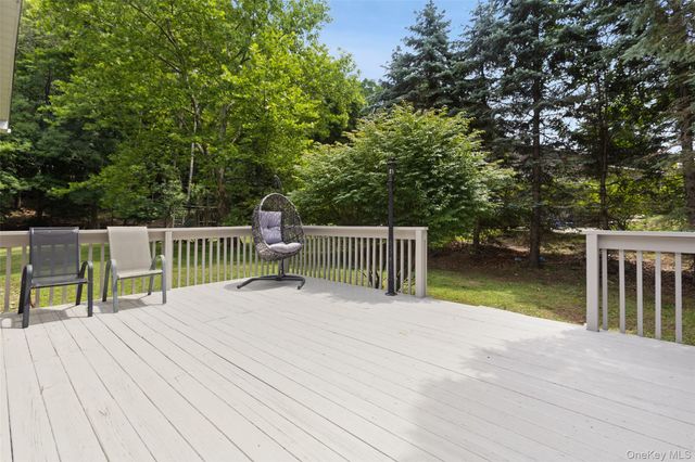 26 Terri Lee Lane, Spring Valley, NY 10977