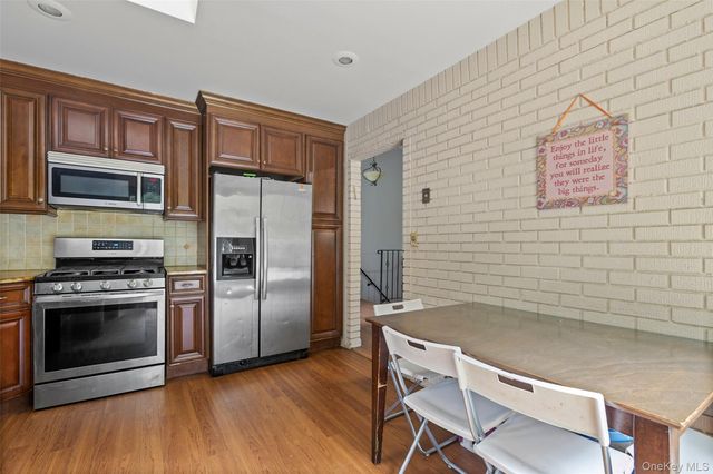 26 Terri Lee Lane, Spring Valley, NY 10977