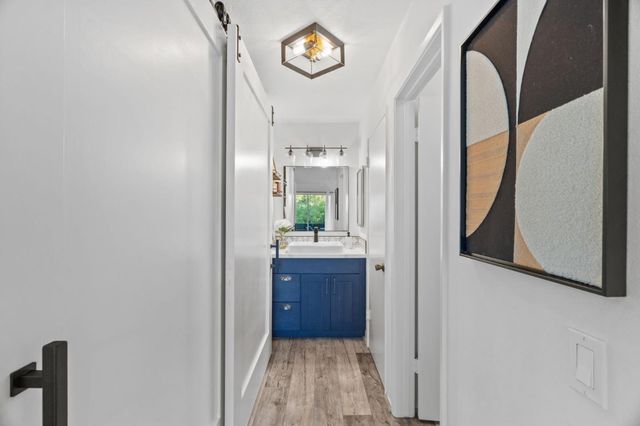 4000 Farm Hill Boulevard 204, Redwood City, CA 94061