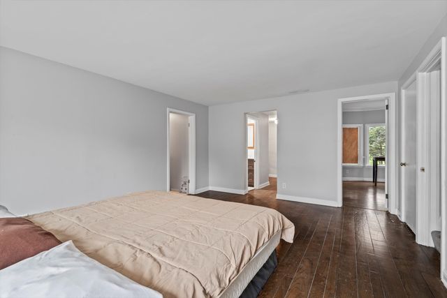 15285 State Street, South Holland, IL 60473