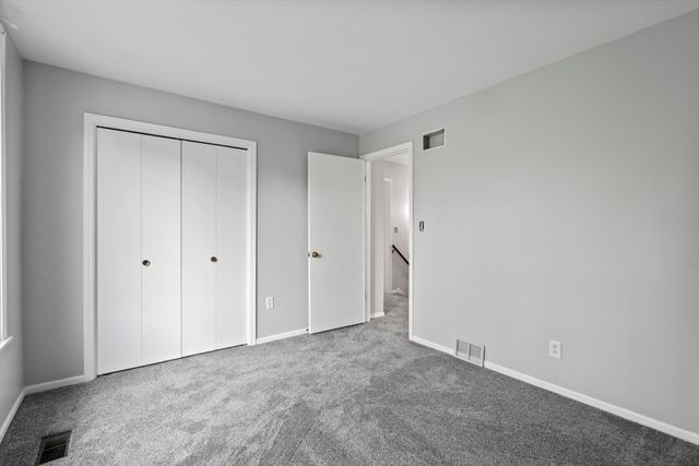 15285 State Street, South Holland, IL 60473