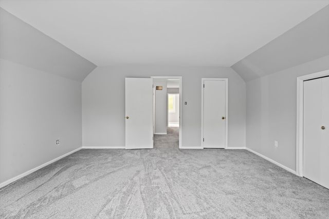 15285 State Street, South Holland, IL 60473