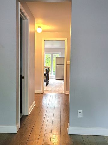 15285 State Street, South Holland, IL 60473