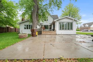 15285 State Street, South Holland, IL 60473