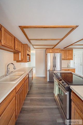 668 Westhill Avenue, Idaho Falls, ID 83402