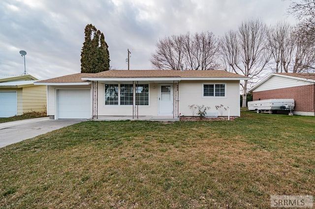 668 Westhill Avenue, Idaho Falls, ID 83402