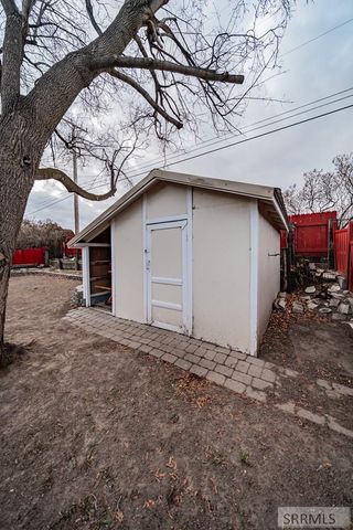 668 Westhill Avenue, Idaho Falls, ID 83402