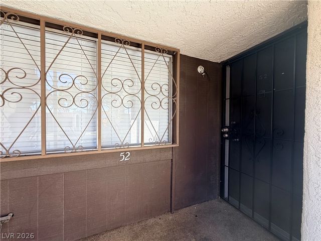 1405 Vegas Valley Drive 52, Las Vegas, NV 89169
