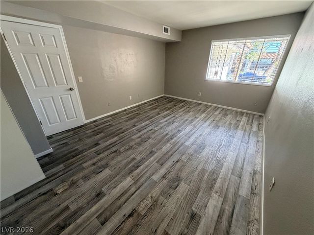 1405 Vegas Valley Drive 52, Las Vegas, NV 89169