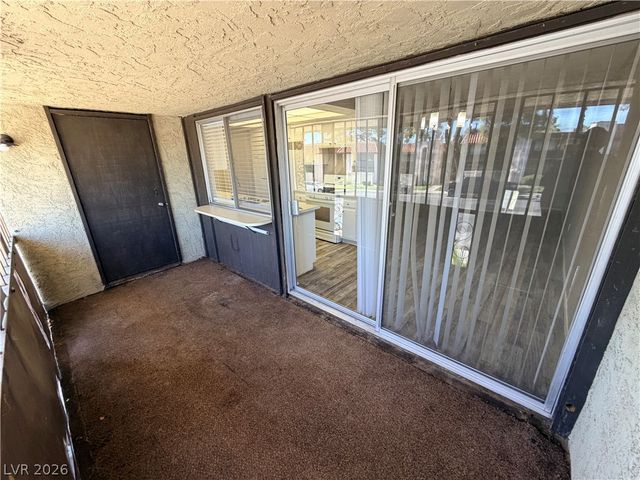 1405 Vegas Valley Drive 52, Las Vegas, NV 89169