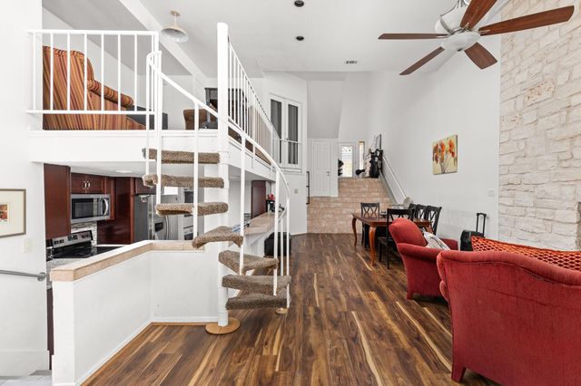 1 Crystal Springs Court CT H, The Hills, TX 78738