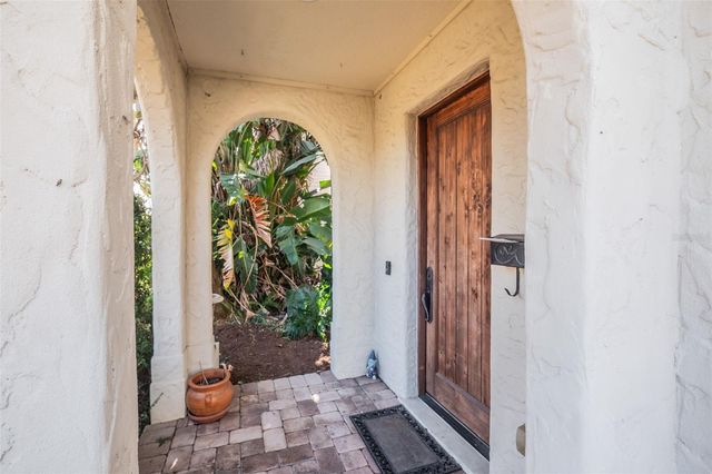 681 OVERSPIN DRIVE, Winter Park, FL 32789