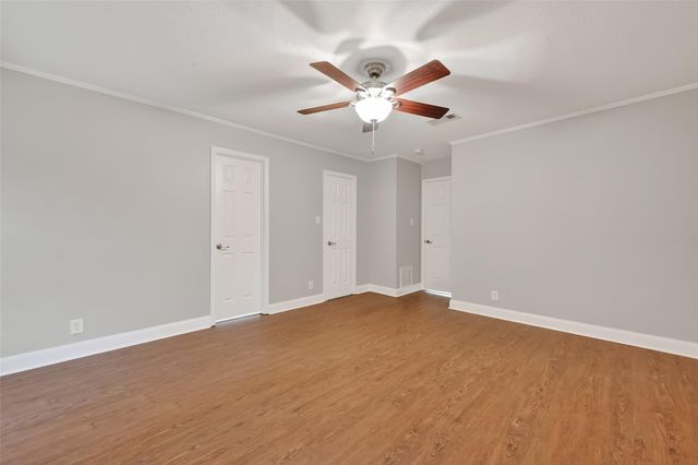 6351 Briar Rose Drive 149, Houston, TX 77057