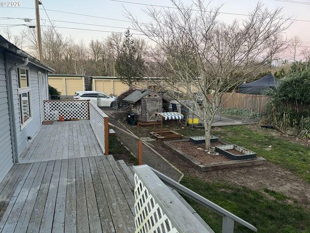 1918 Se 6TH Ave, Camas, WA 98607