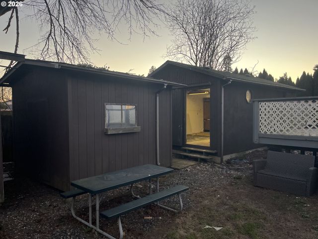 1918 Se 6TH Ave, Camas, WA 98607