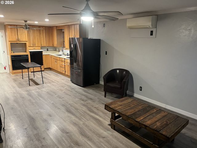 1918 Se 6TH Ave, Camas, WA 98607