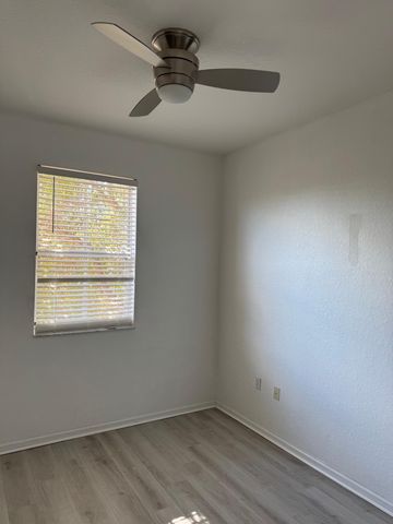 3977 NE 11th Drive, Homestead, FL 33033
