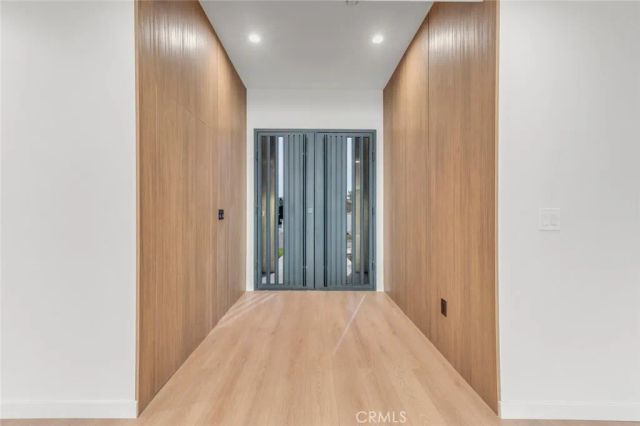 13449 Stagg Street, Panorama City, CA 91402