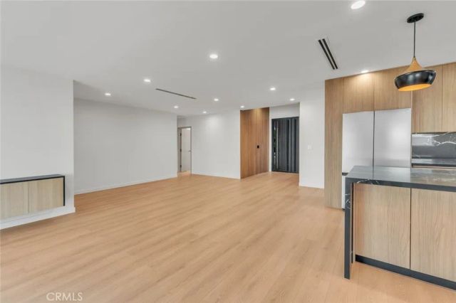 13449 Stagg Street, Panorama City, CA 91402