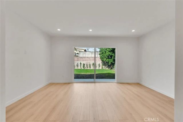 13449 Stagg Street, Panorama City, CA 91402