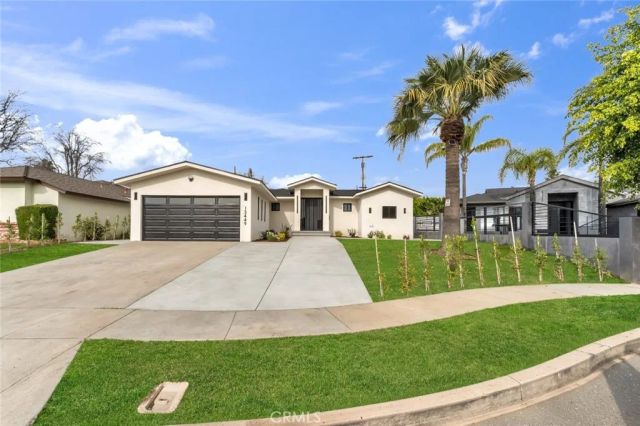 13449 Stagg Street, Panorama City, CA 91402