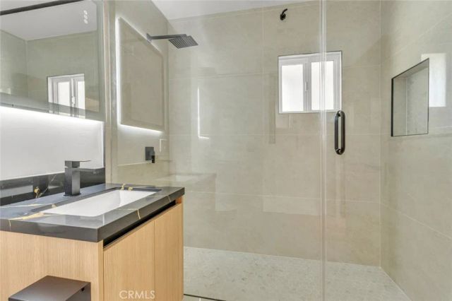 13449 Stagg Street, Panorama City, CA 91402