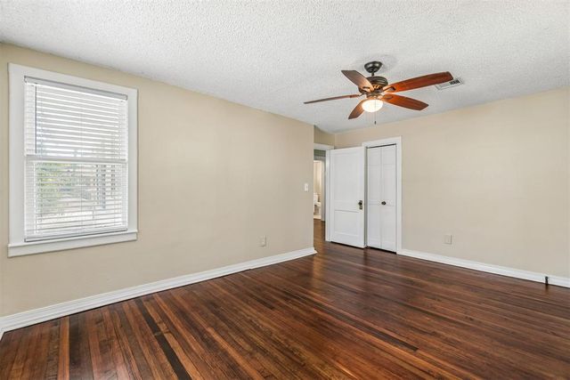 208 NW 17th Street, Oklahoma City, OK 73103