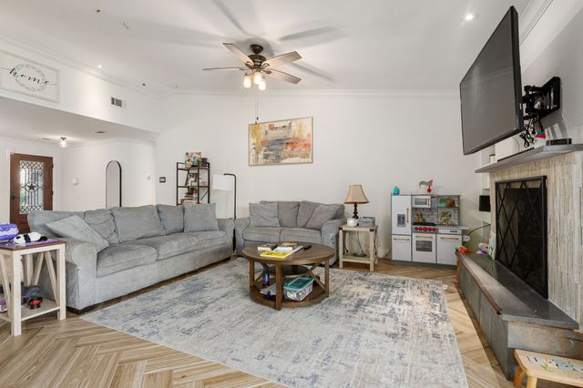5033 Stanley Drive, The Colony, TX 75056