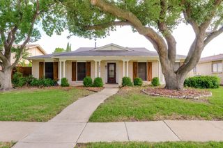 5033 Stanley Drive, The Colony, TX 75056