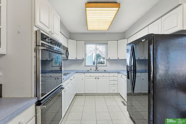 5435 S 122nd Street, Omaha, NE 68137