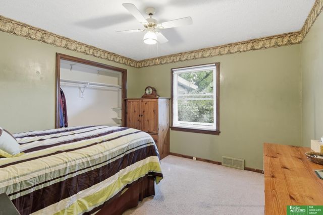 5435 S 122nd Street, Omaha, NE 68137
