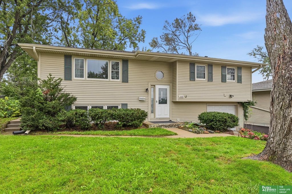 5435 S 122nd Street, Omaha, NE 68137