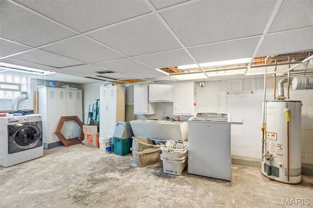 9007 Osage Lane, St Louis, MO 63114