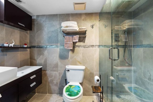 10762 La Placida Drive 7-107, Coral Springs, FL 33065