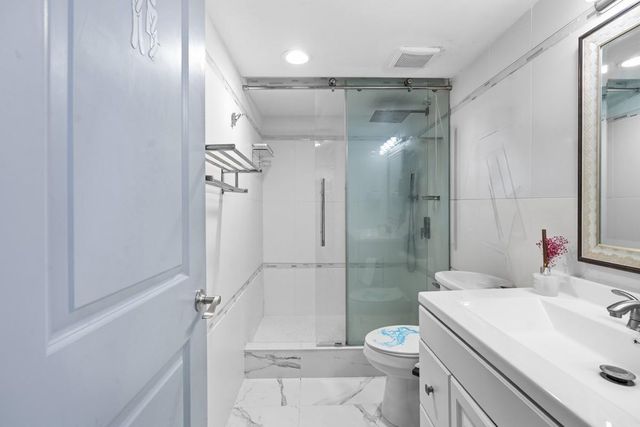 10762 La Placida Drive 7-107, Coral Springs, FL 33065