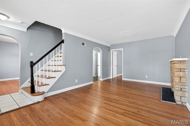 4605 Nelson Drive, Northwoods, MO 63121