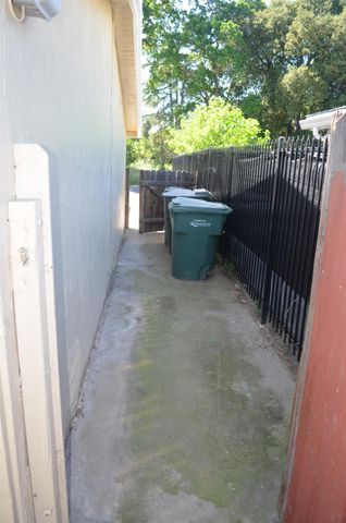 5729 Mascot Ave, Sacramento, CA 95824