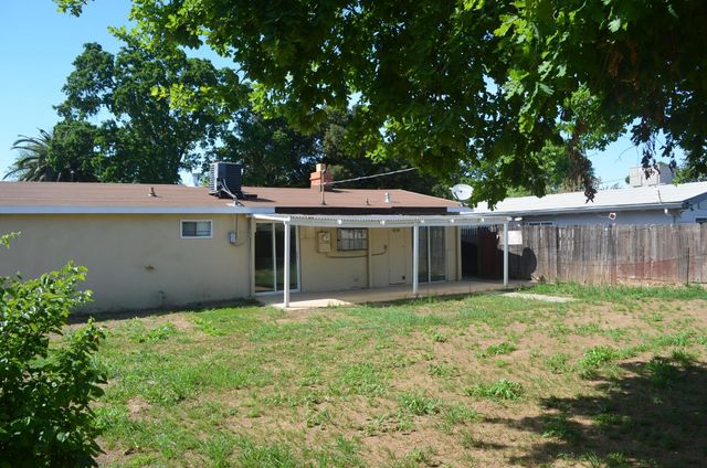 5729 Mascot Ave, Sacramento, CA 95824