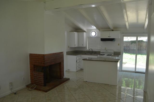 5729 Mascot Ave, Sacramento, CA 95824