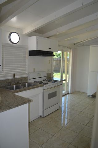 5729 Mascot Ave, Sacramento, CA 95824