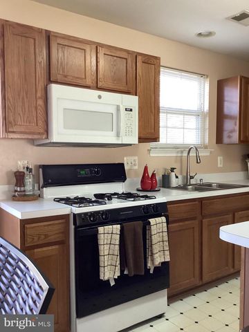 5339 TORTOISE PL, Woodbridge, VA 22193